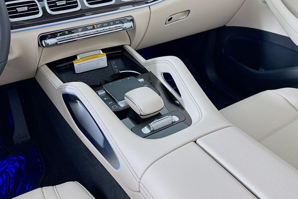 new 2025 Mercedes-Benz GLS 450 car, priced at $92,335