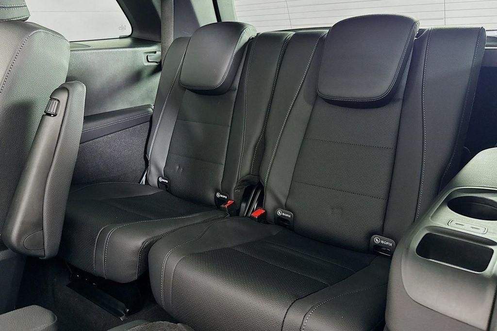 new 2025 Mercedes-Benz GLS 450 car, priced at $92,895