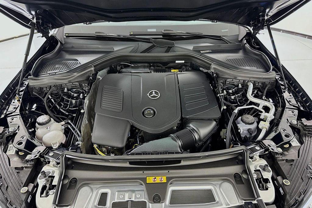 new 2026 Mercedes-Benz GLC 300 car, priced at $66,215