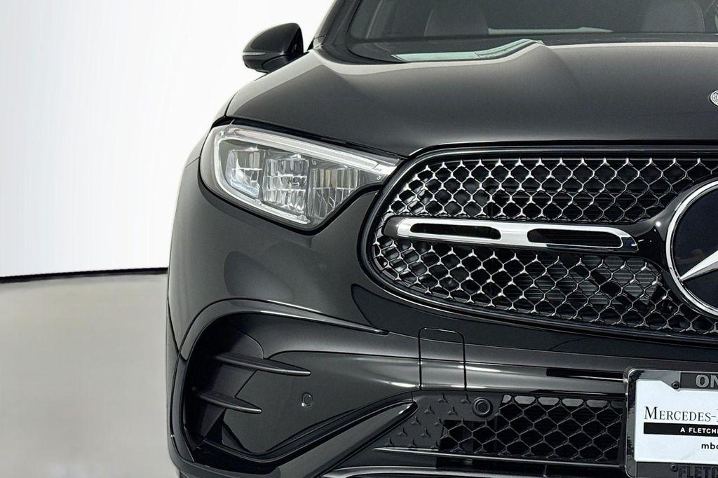 new 2026 Mercedes-Benz GLC 300 car, priced at $66,215