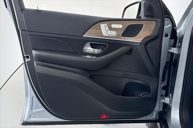 new 2025 Mercedes-Benz GLE 350 car, priced at $67,145