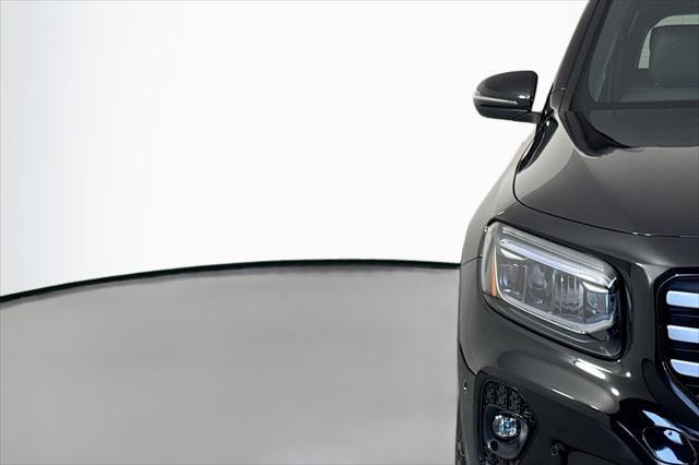used 2025 Mercedes-Benz GLB 250 car, priced at $47,145