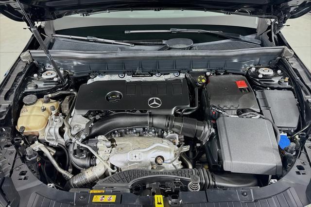 used 2021 Mercedes-Benz GLB 250 car, priced at $26,984
