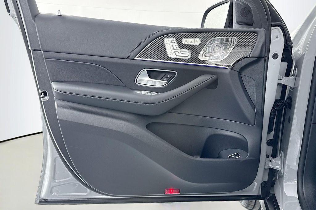 new 2025 Mercedes-Benz AMG GLE 53 car, priced at $103,200