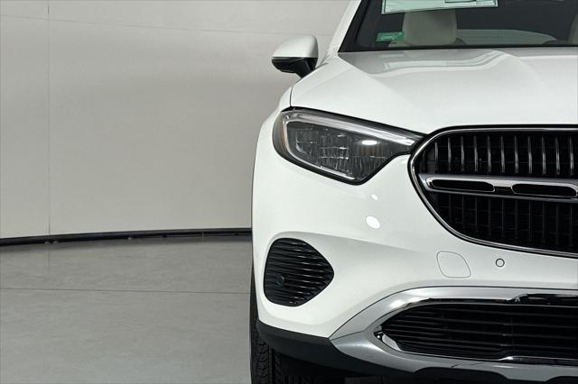 new 2025 Mercedes-Benz GLC 350e car, priced at $66,575