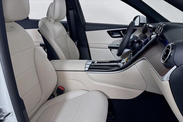 new 2025 Mercedes-Benz GLC 350e car, priced at $66,575