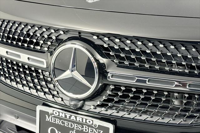 new 2025 Mercedes-Benz GLB 250 car, priced at $51,675