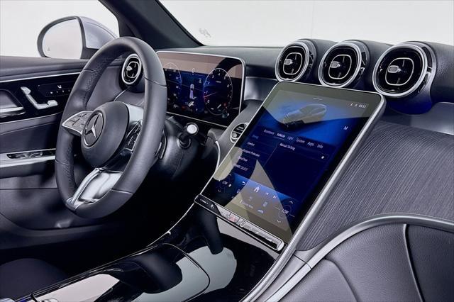 new 2025 Mercedes-Benz GLC 300 car, priced at $52,615