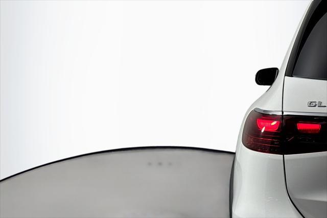 new 2025 Mercedes-Benz GLS 450 car, priced at $92,975