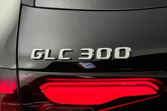 new 2025 Mercedes-Benz GLC 300 car, priced at $52,220