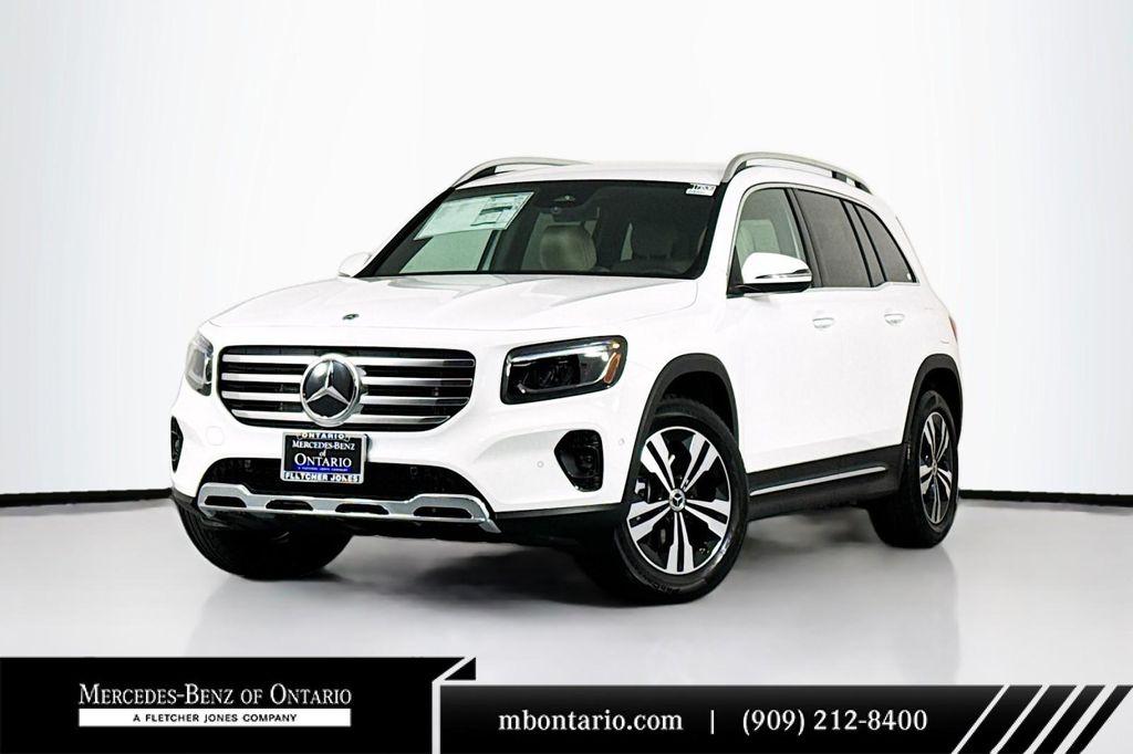 new 2025 Mercedes-Benz GLB 250 car, priced at $47,145