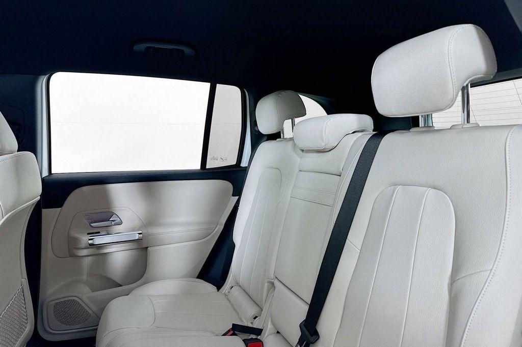 new 2025 Mercedes-Benz GLB 250 car, priced at $47,145