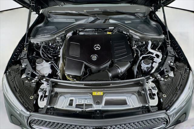 new 2025 Mercedes-Benz GLC 300 car, priced at $66,965