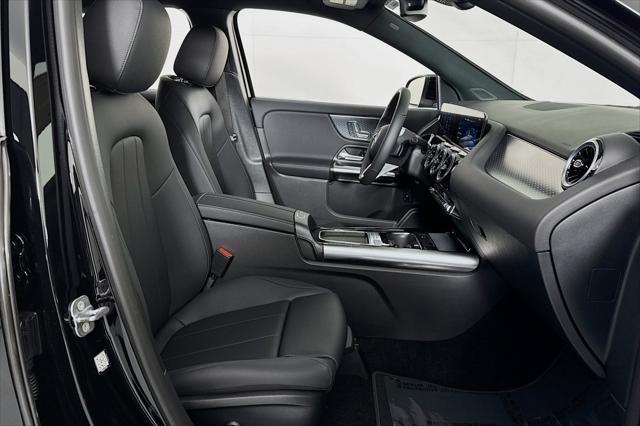 new 2025 Mercedes-Benz GLA 250 car, priced at $42,250