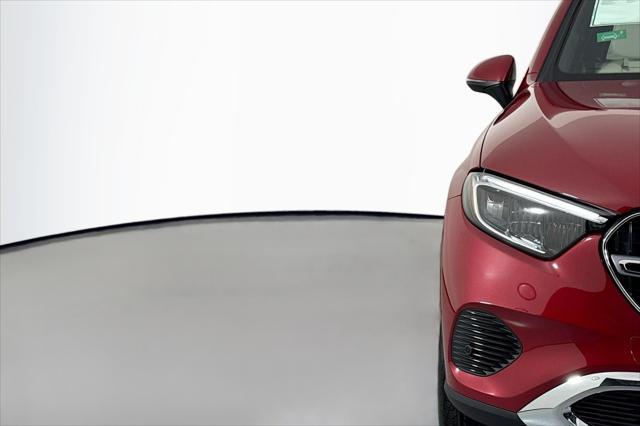 new 2025 Mercedes-Benz GLC 350e car, priced at $63,865