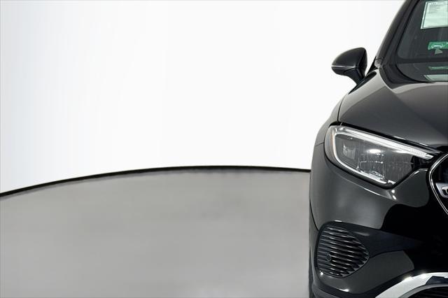 new 2025 Mercedes-Benz GLC 350e car, priced at $63,335