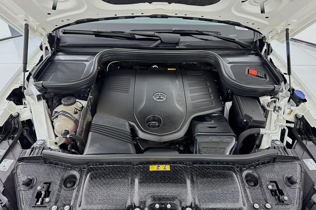 used 2025 Mercedes-Benz GLE 450 car, priced at $70,983