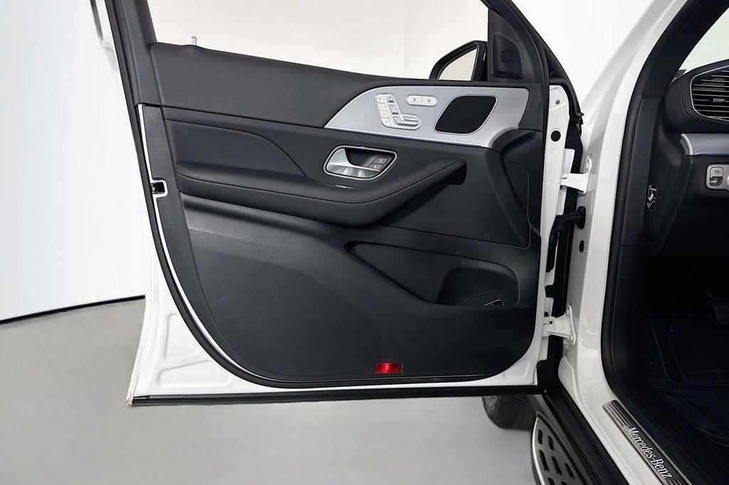 used 2025 Mercedes-Benz GLE 450 car, priced at $70,983