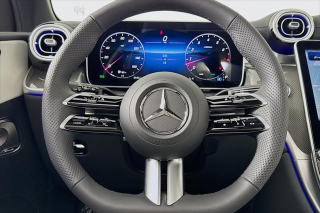 new 2025 Mercedes-Benz GLC 300 car, priced at $60,985