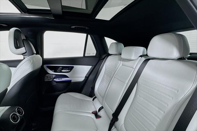 new 2025 Mercedes-Benz GLC 300 car, priced at $60,985