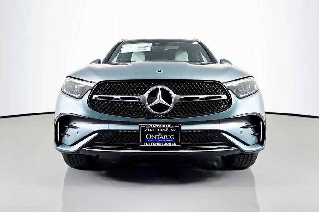 new 2025 Mercedes-Benz GLC 300 car, priced at $60,985