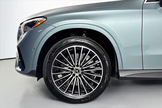 new 2025 Mercedes-Benz GLC 300 car, priced at $60,985