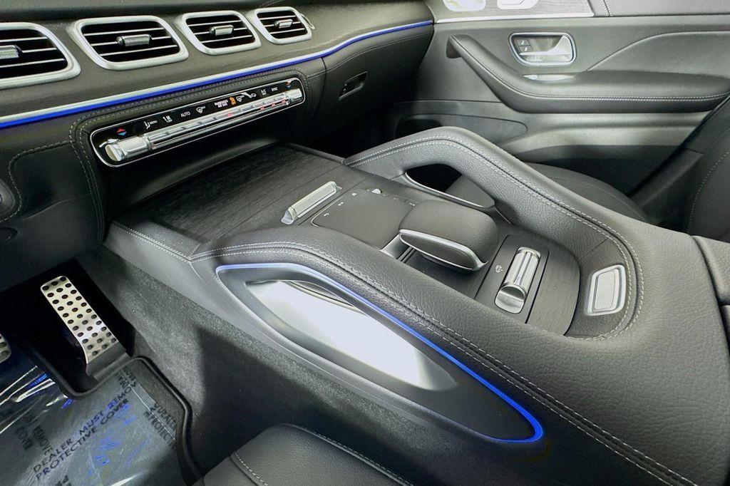 new 2025 Mercedes-Benz GLS 450 car, priced at $101,275