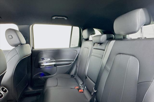 new 2025 Mercedes-Benz GLB 250 car, priced at $47,145