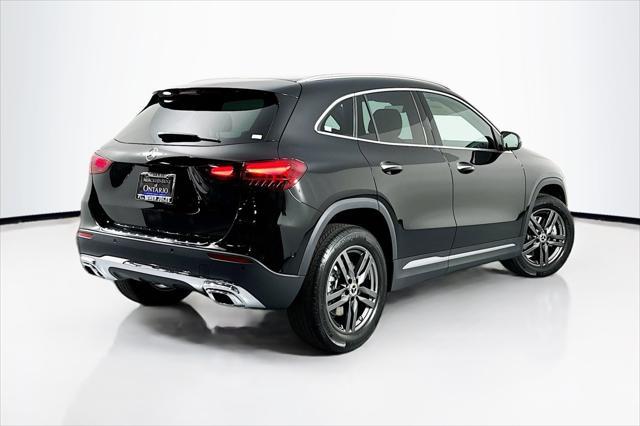 new 2025 Mercedes-Benz GLA 250 car, priced at $44,345