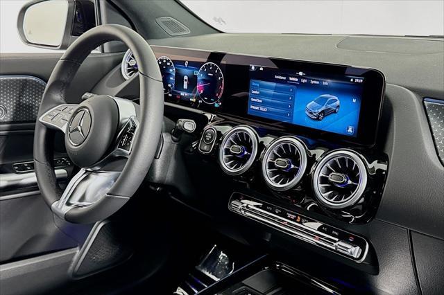 new 2025 Mercedes-Benz GLA 250 car, priced at $44,345