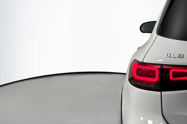 used 2020 Mercedes-Benz GLB 250 car, priced at $22,483