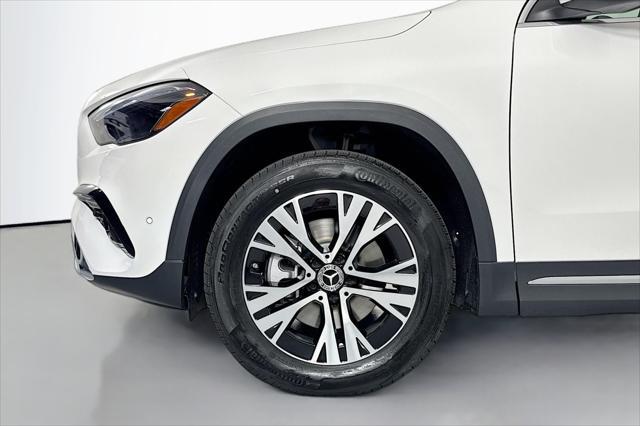 new 2025 Mercedes-Benz GLA 250 car, priced at $45,845