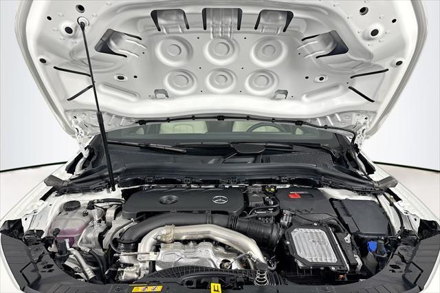 new 2025 Mercedes-Benz GLA 250 car, priced at $45,845