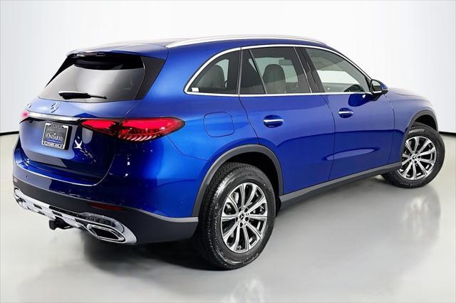 new 2025 Mercedes-Benz GLC 300 car, priced at $53,445