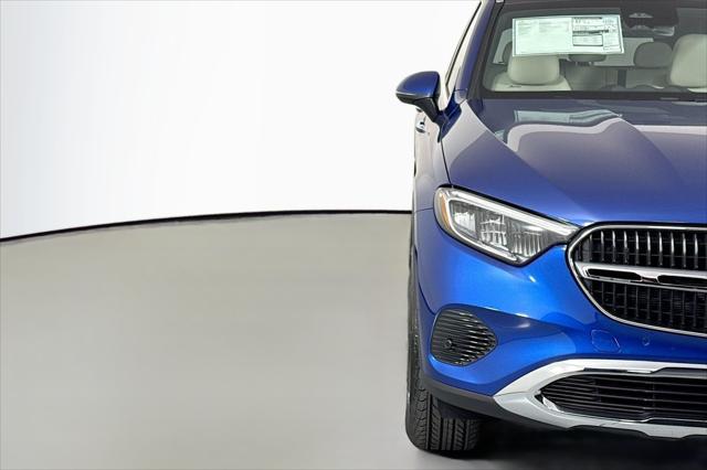 new 2025 Mercedes-Benz GLC 300 car, priced at $53,445