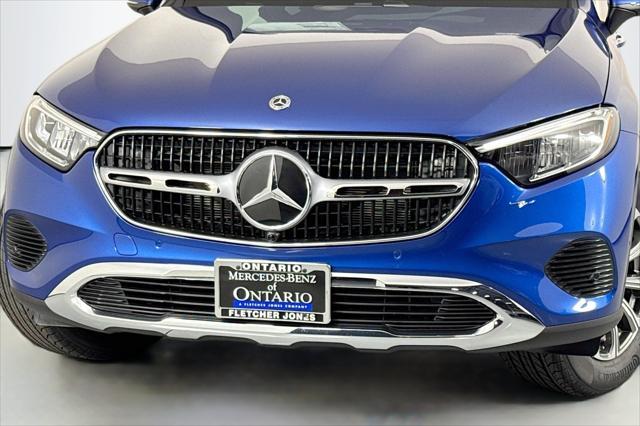 new 2025 Mercedes-Benz GLC 300 car, priced at $53,445