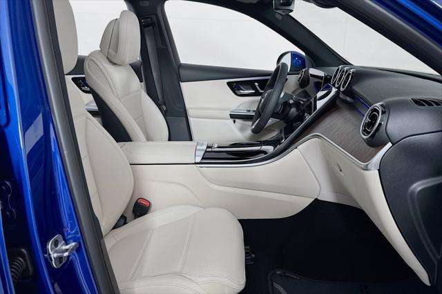 new 2025 Mercedes-Benz GLC 300 car, priced at $53,445