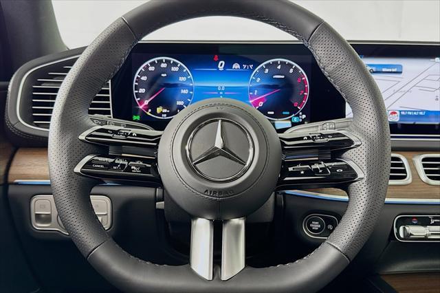 new 2025 Mercedes-Benz GLS 450 car, priced at $95,365