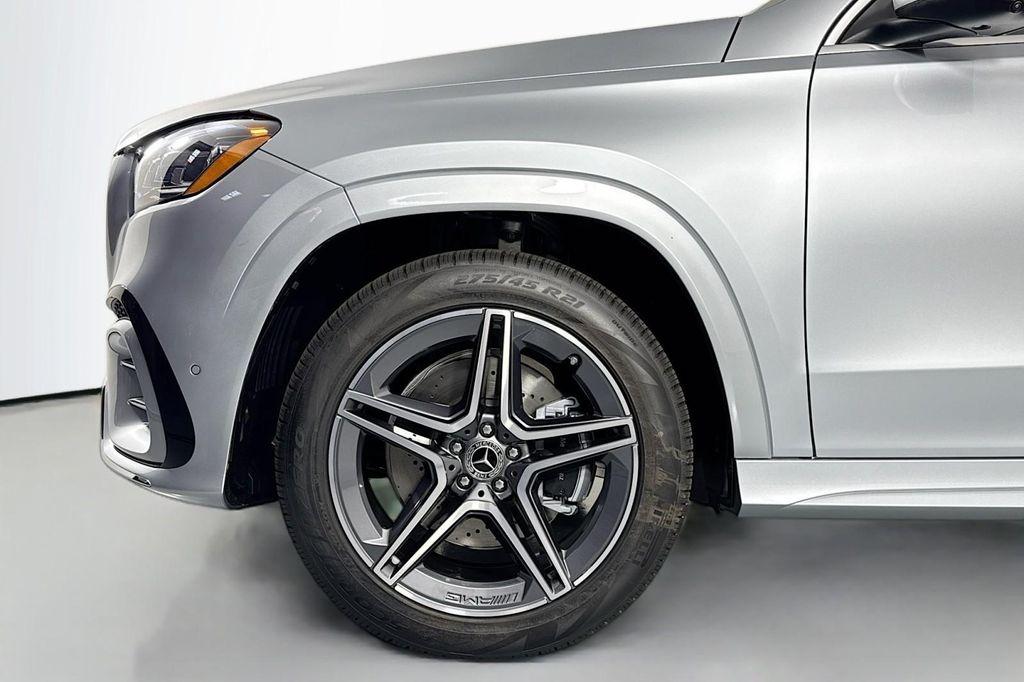 new 2025 Mercedes-Benz GLS 450 car, priced at $95,365