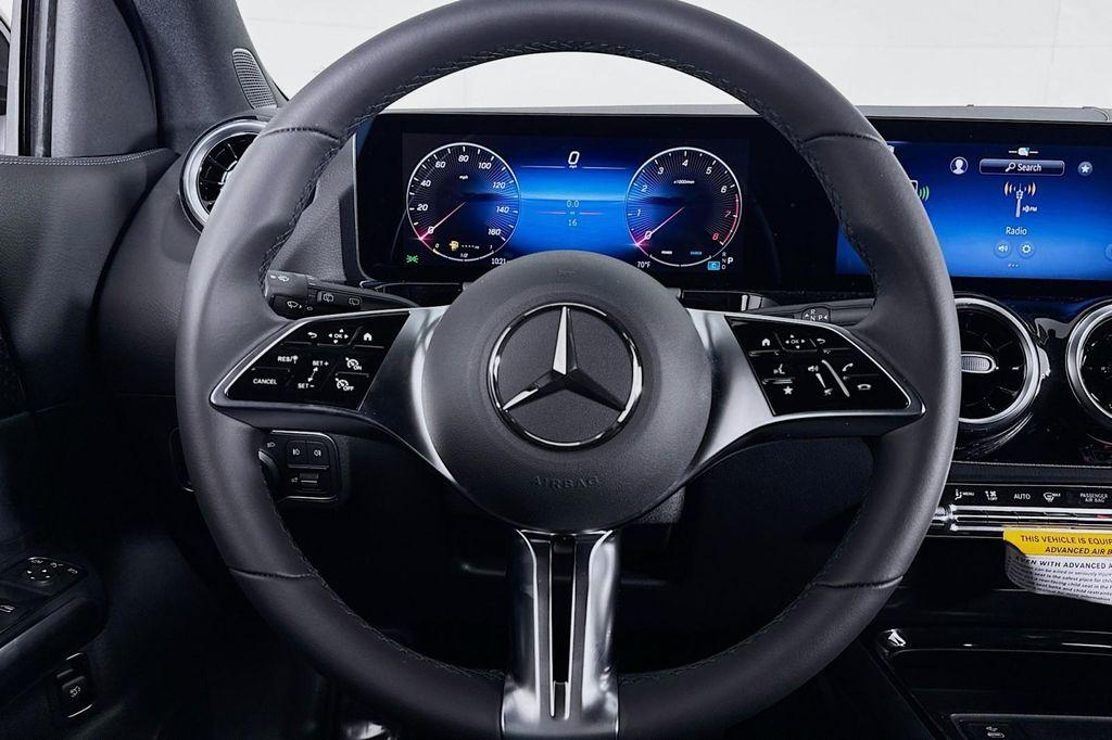 new 2026 Mercedes-Benz GLA 250 car, priced at $45,735