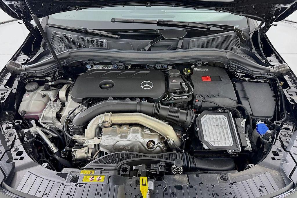 new 2026 Mercedes-Benz GLA 250 car, priced at $45,735