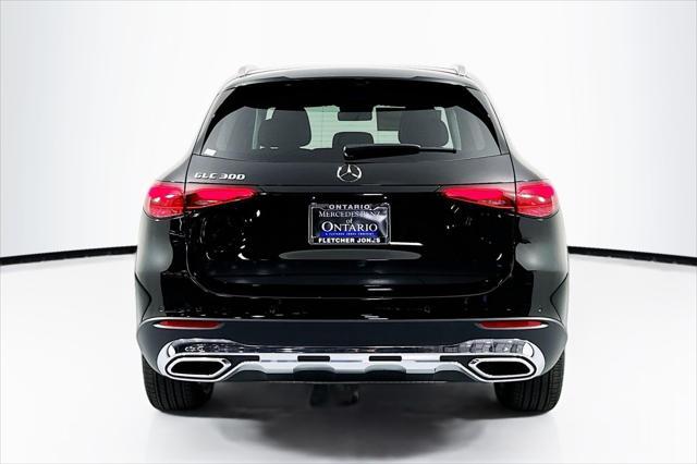 new 2025 Mercedes-Benz GLC 300 car, priced at $51,545