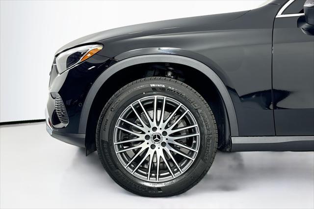 new 2025 Mercedes-Benz GLC 300 car, priced at $51,545