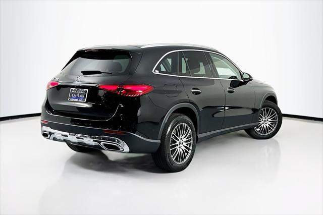 new 2025 Mercedes-Benz GLC 300 car, priced at $51,545