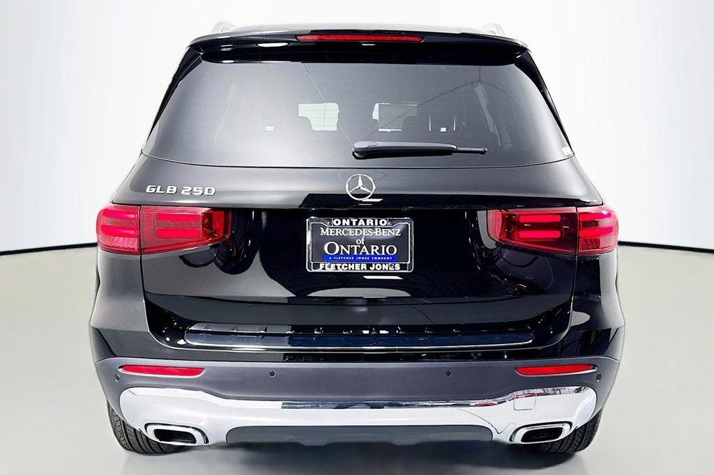 new 2025 Mercedes-Benz GLB 250 car, priced at $47,145