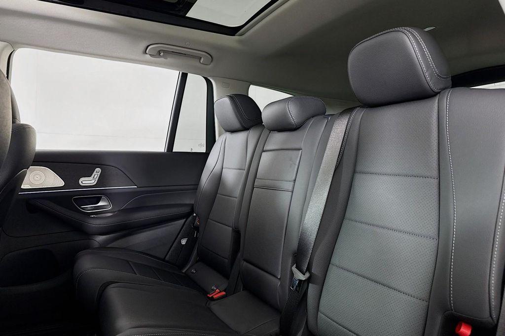 new 2026 Mercedes-Benz GLS 450 car, priced at $93,615