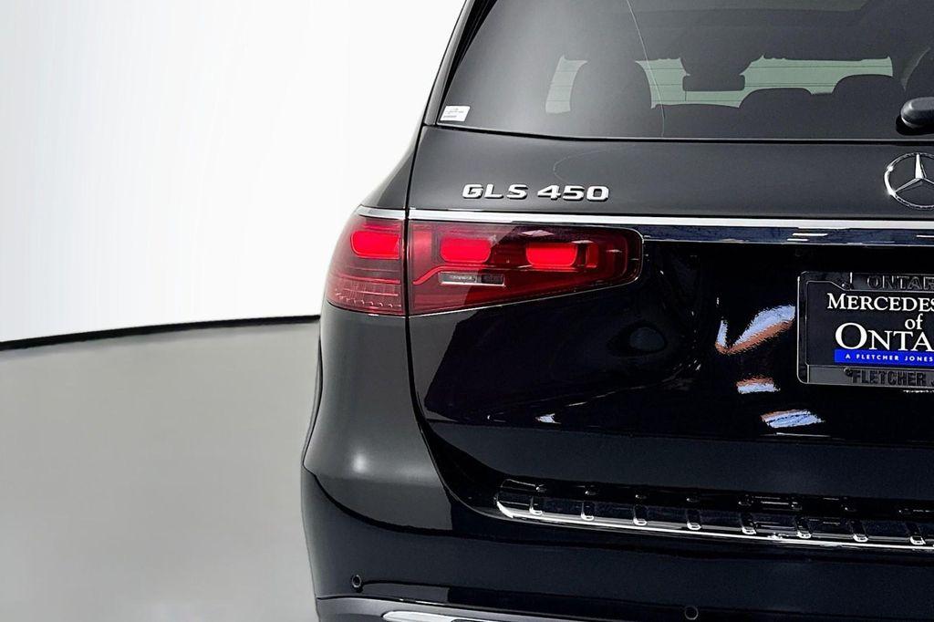 new 2026 Mercedes-Benz GLS 450 car, priced at $93,615