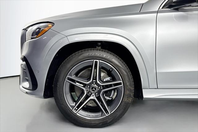 new 2025 Mercedes-Benz GLS 450 car, priced at $95,365
