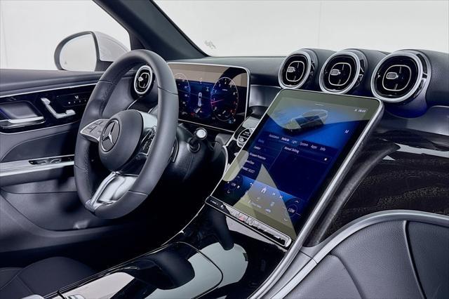 new 2025 Mercedes-Benz GLC 300 car, priced at $51,415
