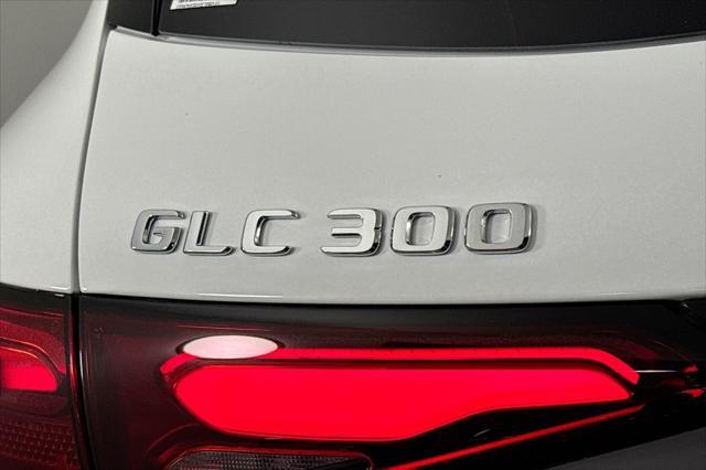 new 2025 Mercedes-Benz GLC 300 car, priced at $51,415